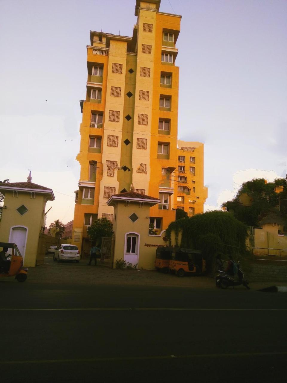 Beach Penthouse, Chennai Exterior foto