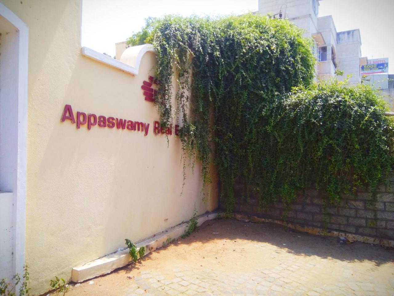 Beach Penthouse, Chennai Exterior foto